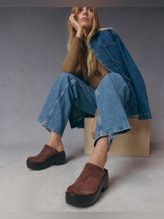 Everlane Shoes - NIB Everlane Leather The Puffa Clog in Dark Umber Suede, Sizes 5.5 & 6.5